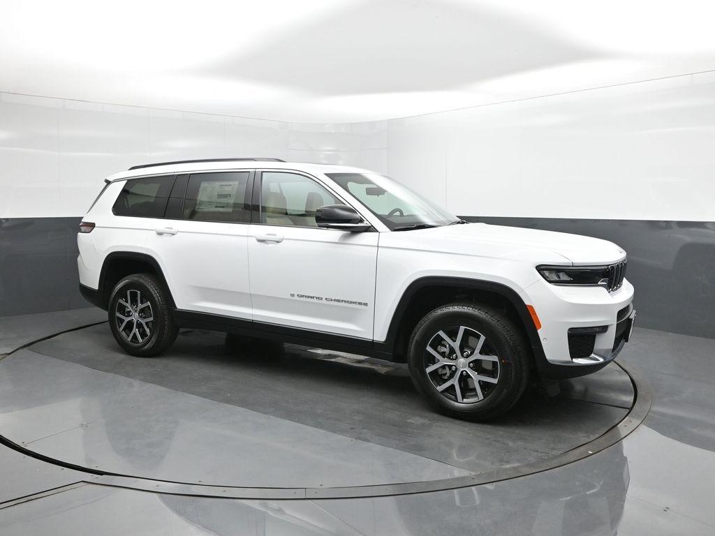 new 2025 Jeep Grand Cherokee L car, priced at $43,540