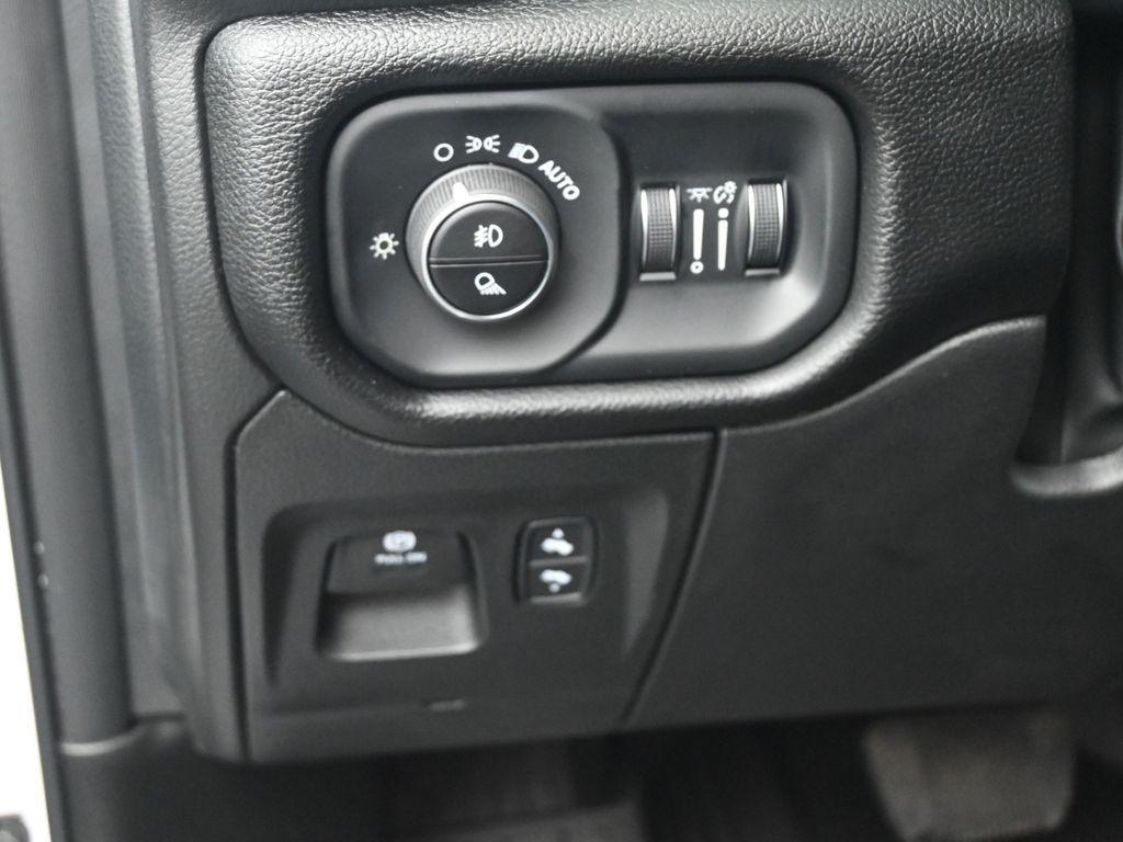 new 2026 Ram 1500 car, priced at $62,371