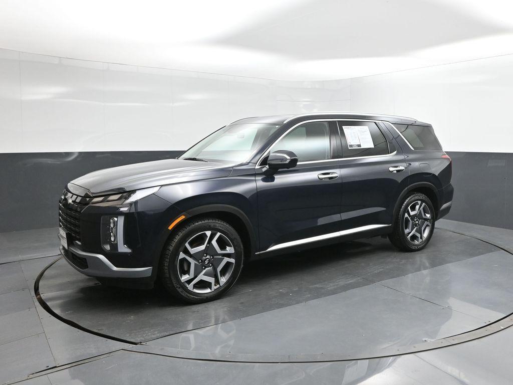 used 2024 Hyundai Palisade car, priced at $31,665