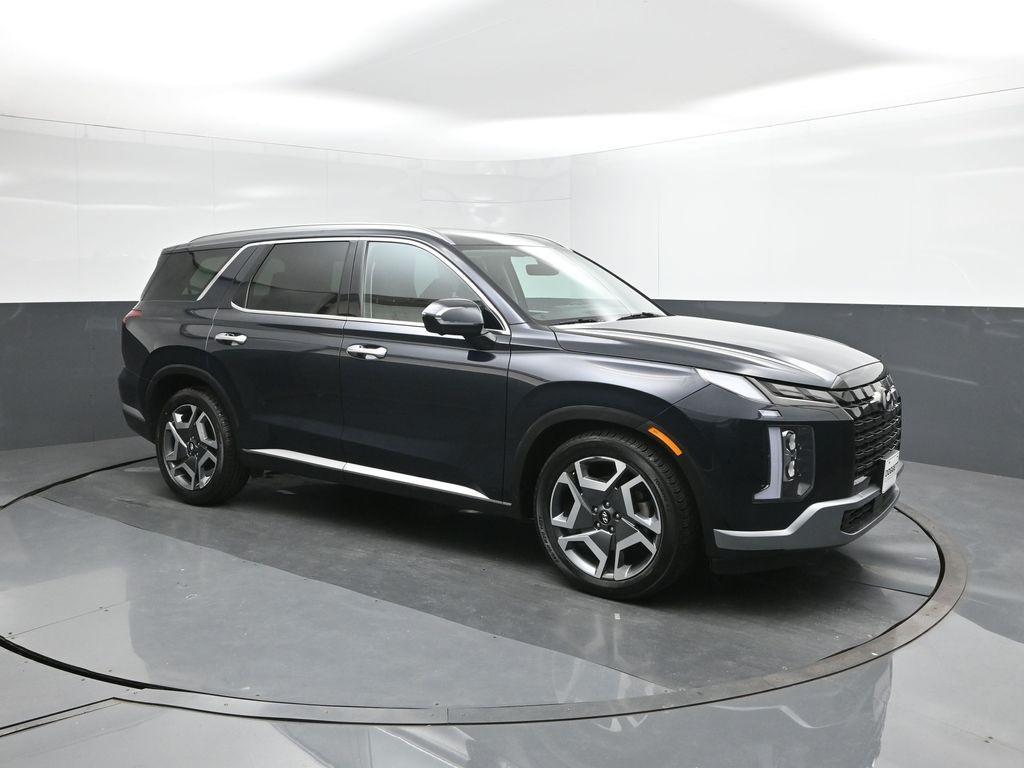 used 2024 Hyundai Palisade car, priced at $32,392