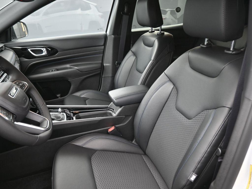 new 2026 Jeep Compass car, priced at $28,562