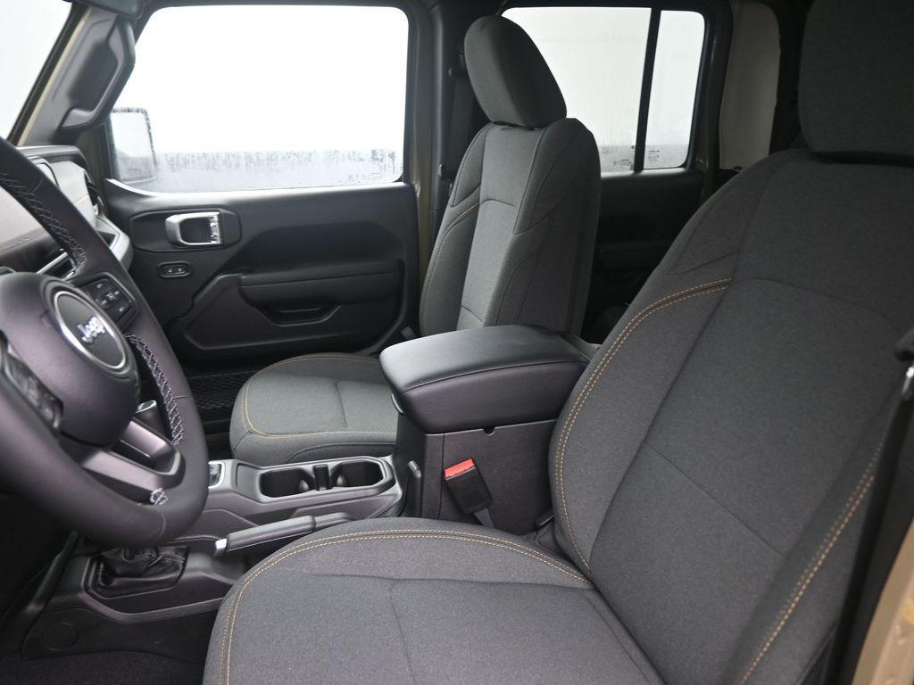 new 2026 Jeep Gladiator car, priced at $47,643