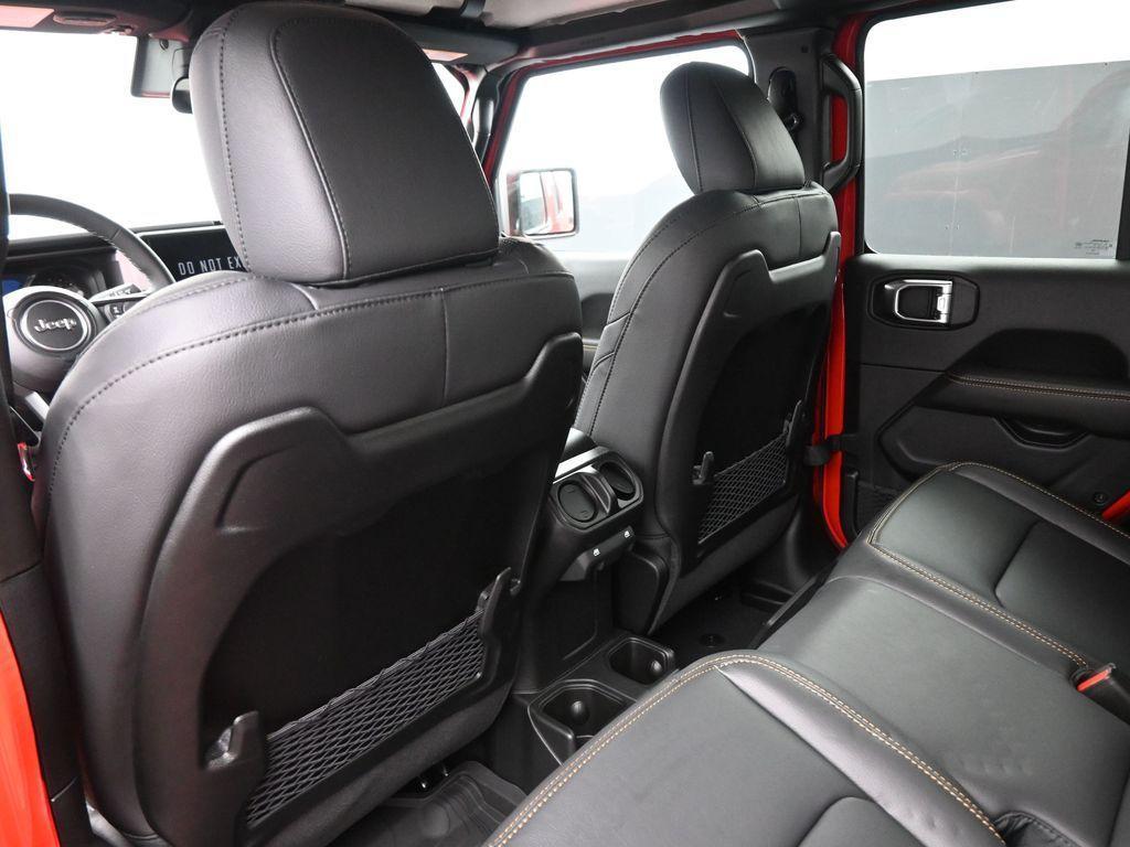 new 2025 Jeep Gladiator car, priced at $42,601