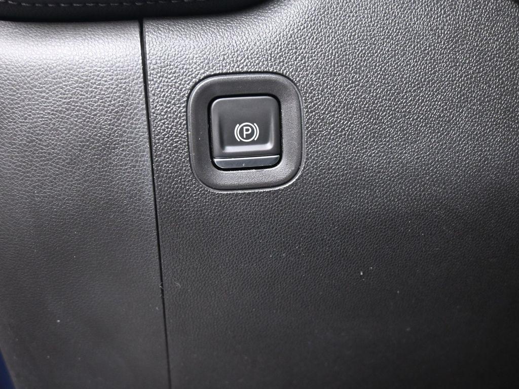 used 2021 Chevrolet Silverado 1500 car, priced at $25,911