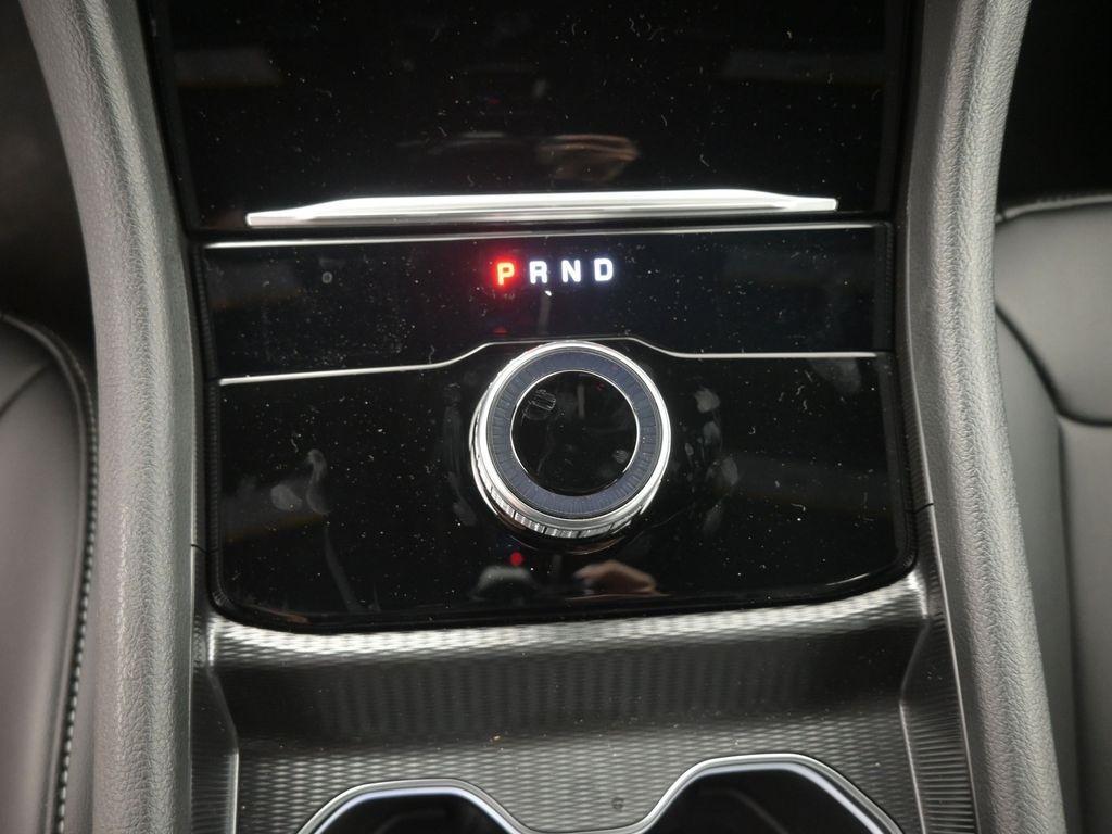 new 2025 Jeep Grand Cherokee car, priced at $40,156