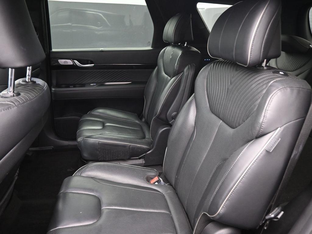 used 2024 Hyundai Palisade car, priced at $38,692