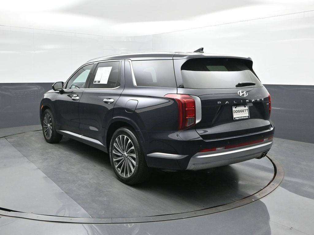 used 2024 Hyundai Palisade car, priced at $37,790