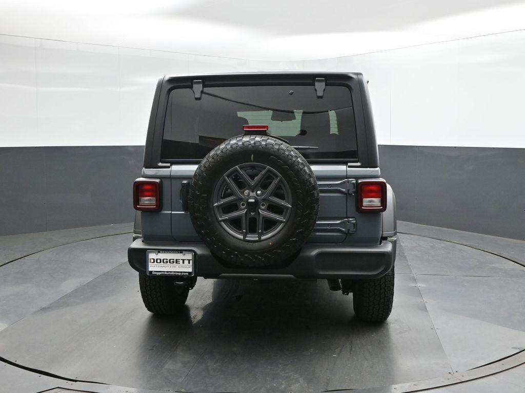 new 2026 Jeep Wrangler car, priced at $42,509