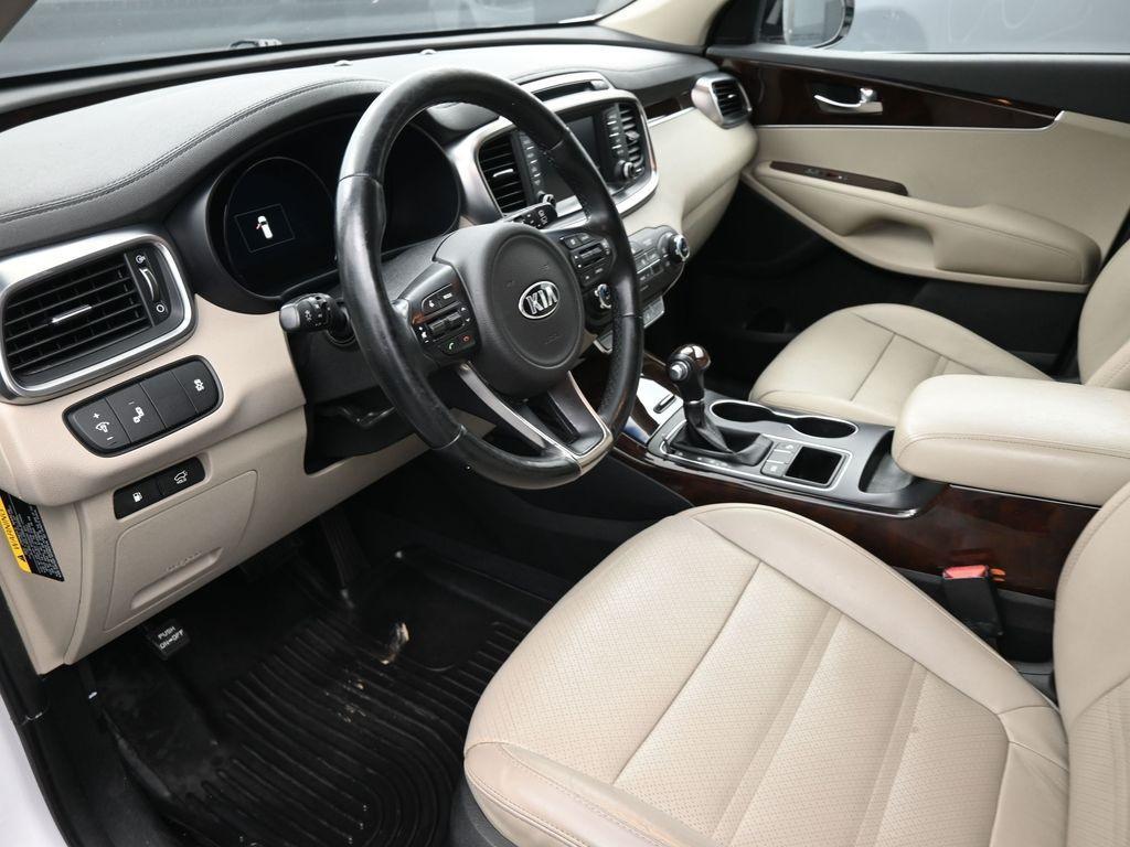 used 2018 Kia Sorento car, priced at $14,020