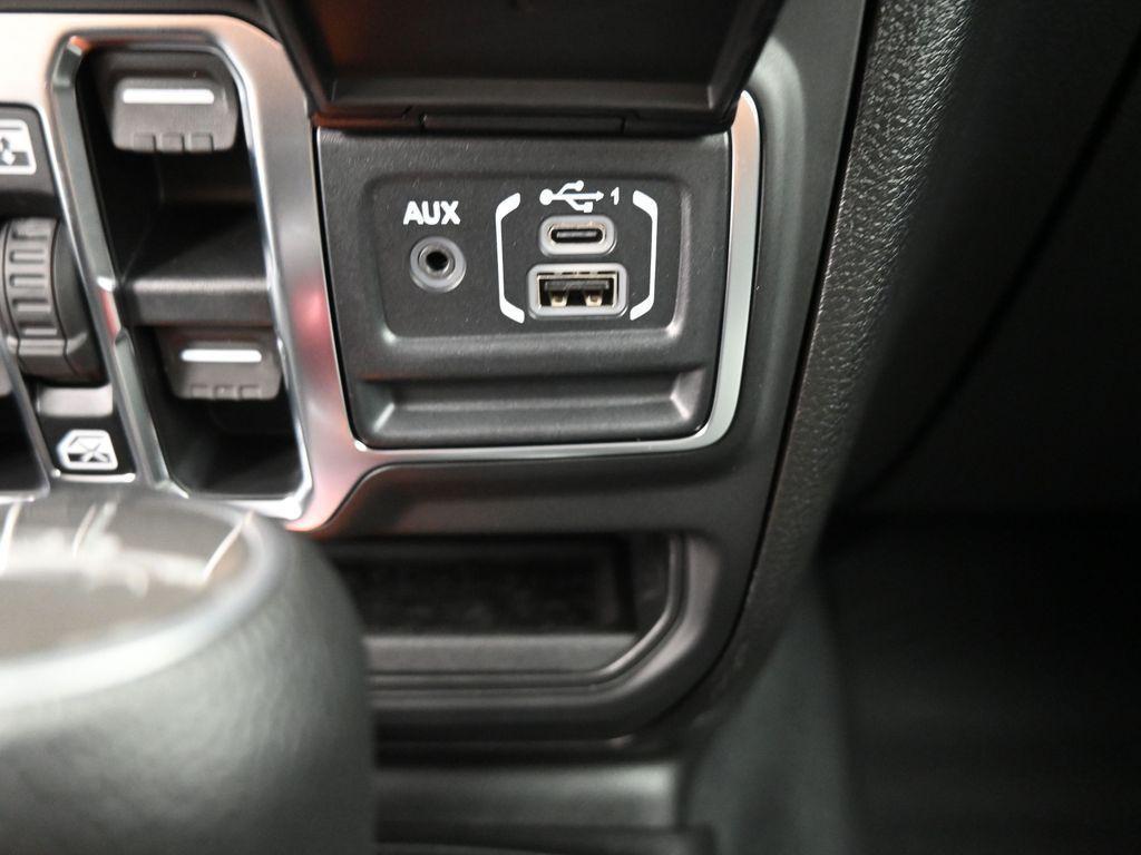 new 2026 Jeep Gladiator car, priced at $45,503