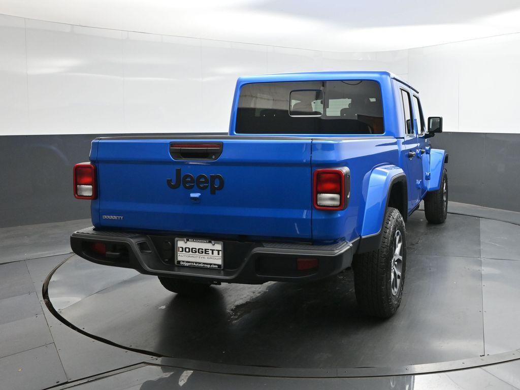 new 2026 Jeep Gladiator car, priced at $45,503