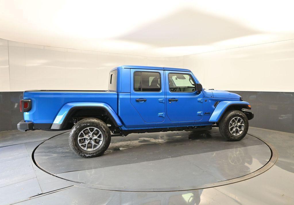 new 2026 Jeep Gladiator car, priced at $45,503