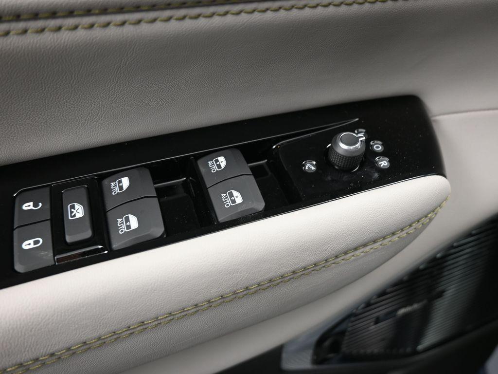 new 2026 Jeep Grand Wagoneer car, priced at $77,136