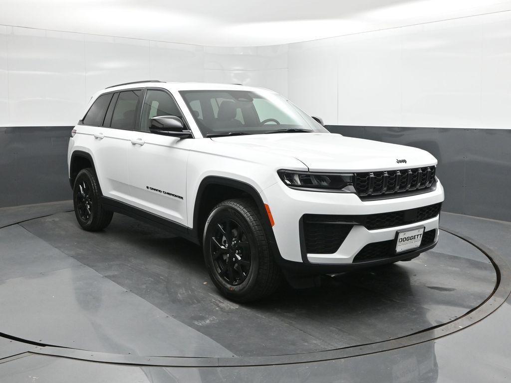 new 2026 Jeep Grand Cherokee car, priced at $41,954