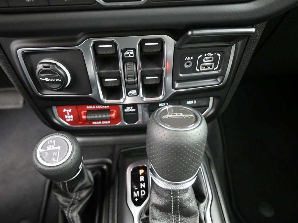 new 2026 Jeep Gladiator car, priced at $54,769