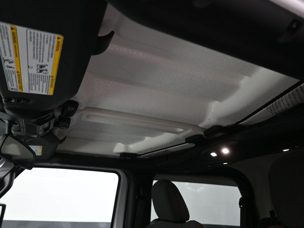 new 2026 Jeep Wrangler car, priced at $39,801
