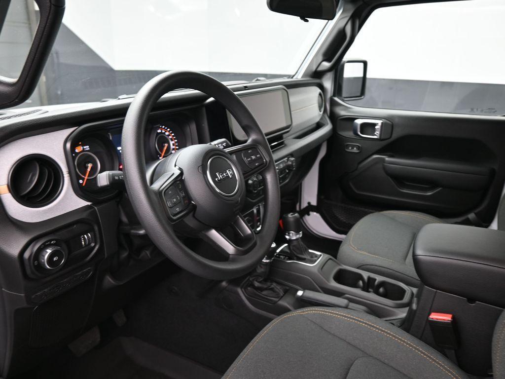 new 2026 Jeep Wrangler car, priced at $39,801
