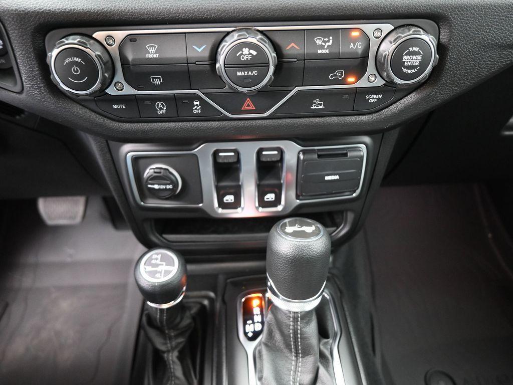 new 2026 Jeep Wrangler car, priced at $39,801