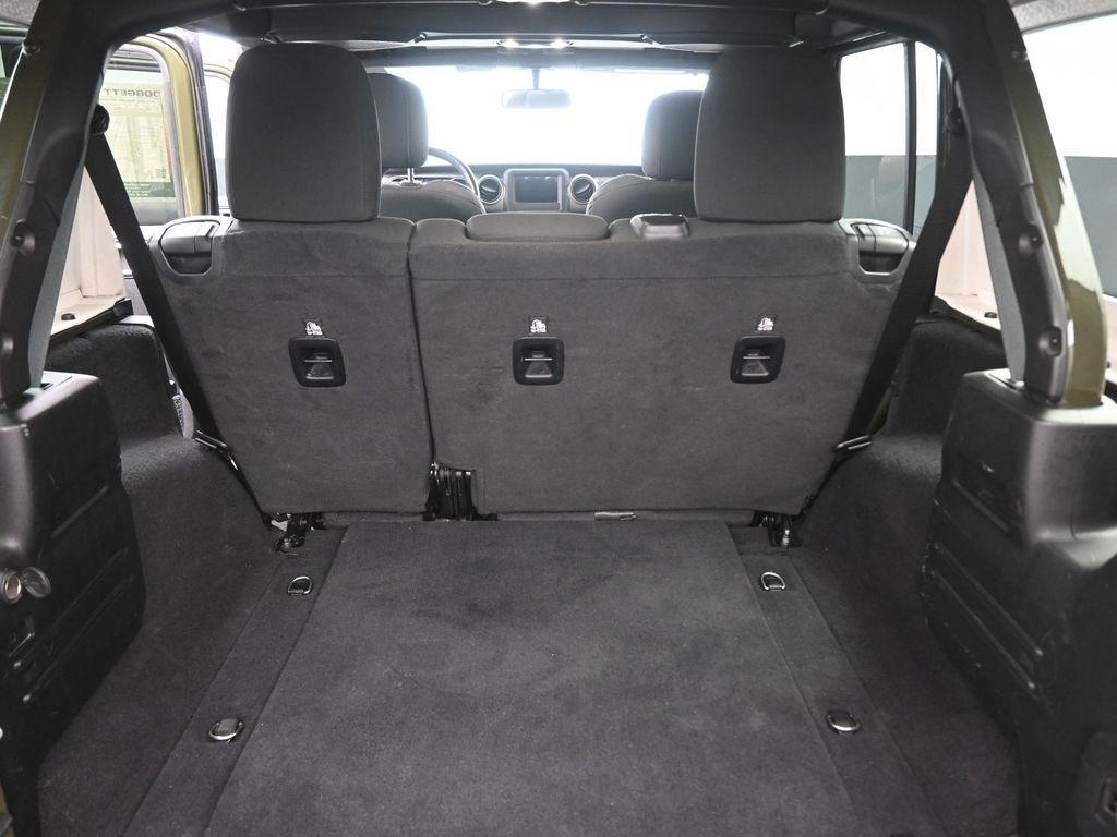 used 2021 Jeep Wrangler Unlimited car, priced at $22,351