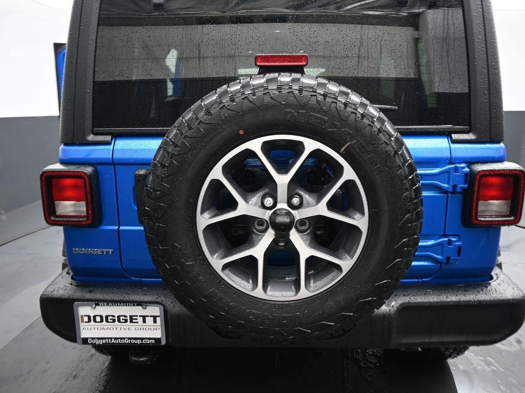 new 2026 Jeep Wrangler car, priced at $41,820