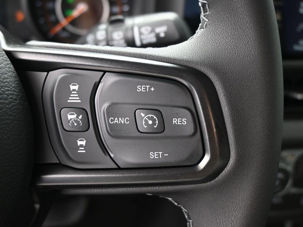 new 2026 Jeep Wrangler car, priced at $41,320