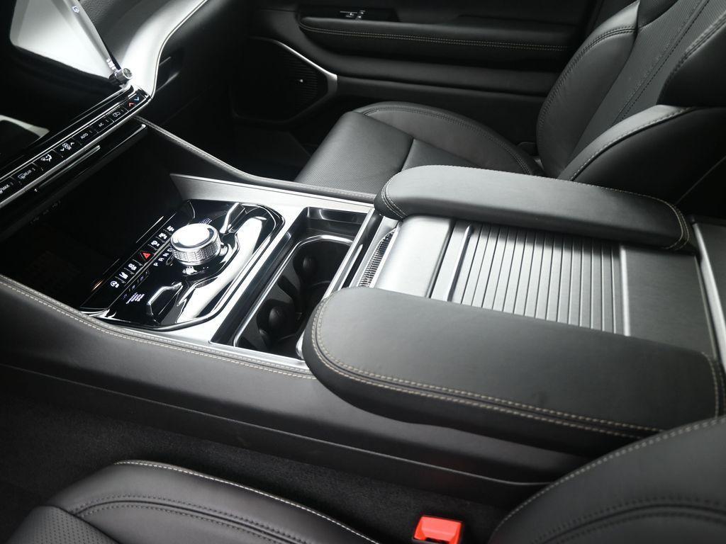 new 2026 Jeep Grand Wagoneer car, priced at $72,228