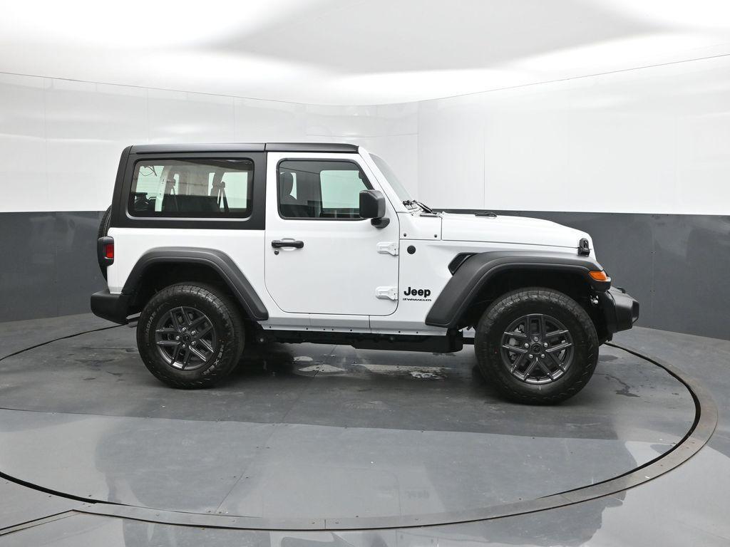 new 2026 Jeep Wrangler car, priced at $40,227