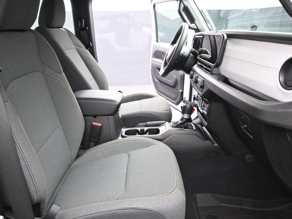 new 2026 Jeep Wrangler car, priced at $40,227