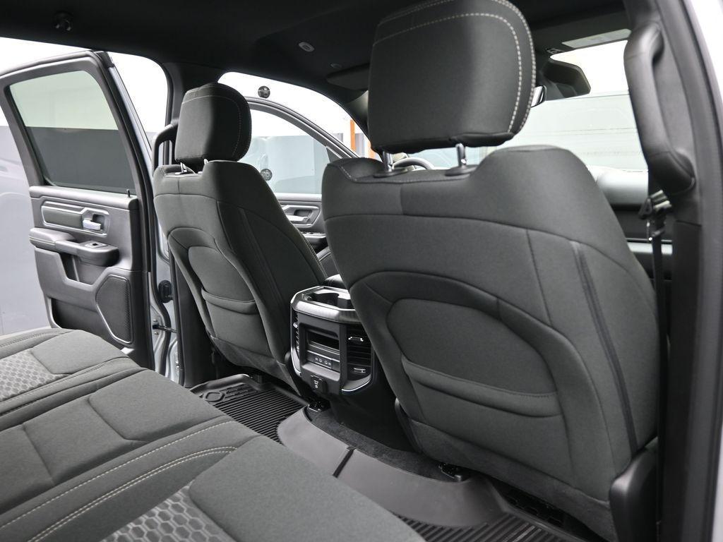 new 2026 Jeep Gladiator car, priced at $45,859