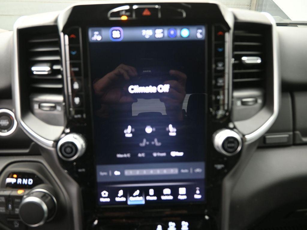 new 2026 Jeep Gladiator car, priced at $45,859