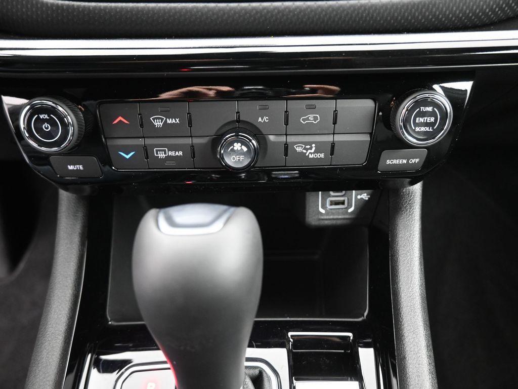 new 2026 Jeep Compass car, priced at $29,683