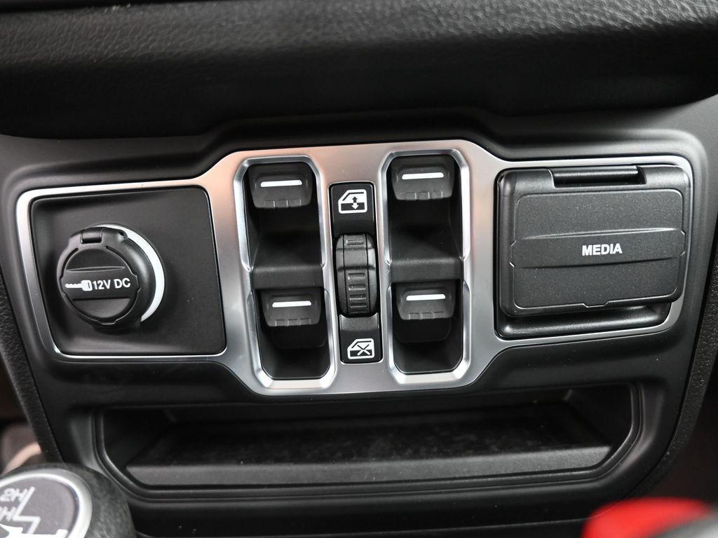 new 2026 Jeep Wrangler car, priced at $41,342