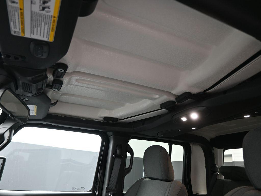 new 2026 Jeep Gladiator car, priced at $47,118