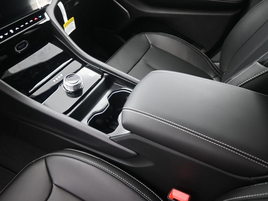 new 2026 Jeep Grand Cherokee car, priced at $45,587