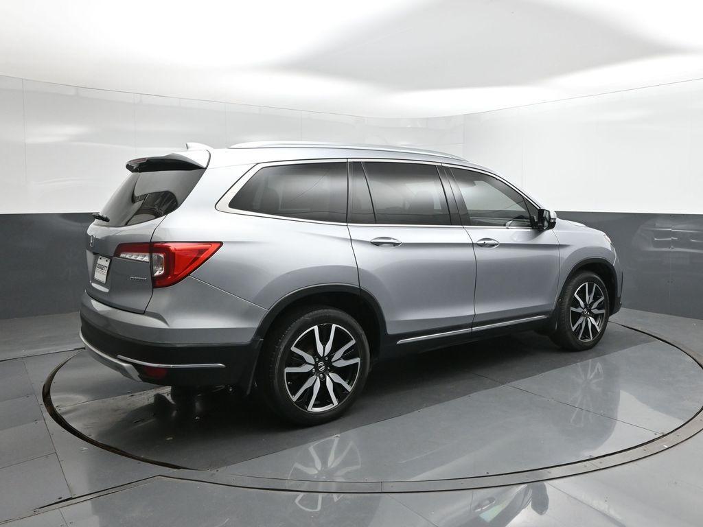 used 2020 Honda Pilot car, priced at $21,018