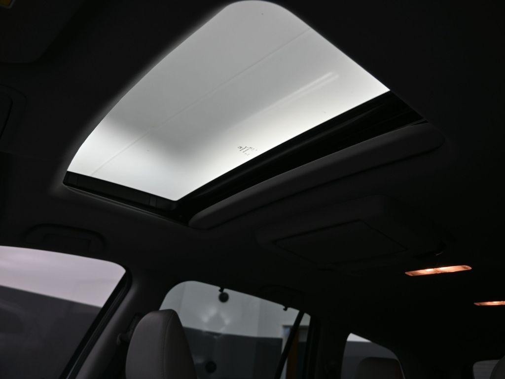 used 2020 Honda Pilot car, priced at $21,018