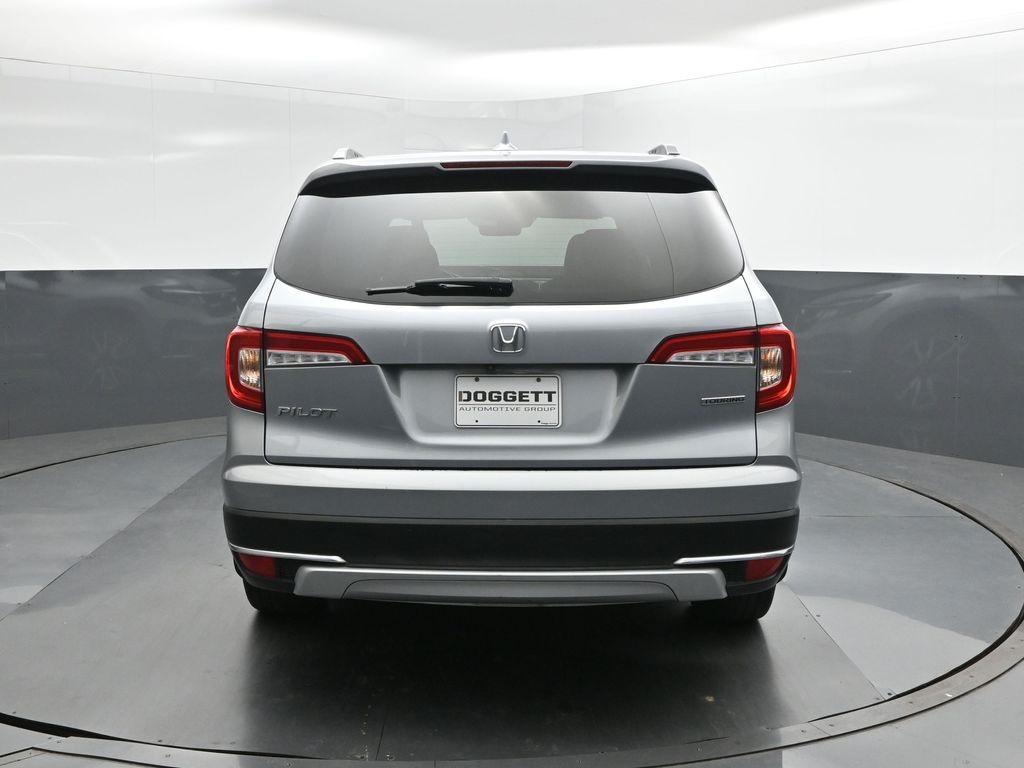 used 2020 Honda Pilot car, priced at $21,018