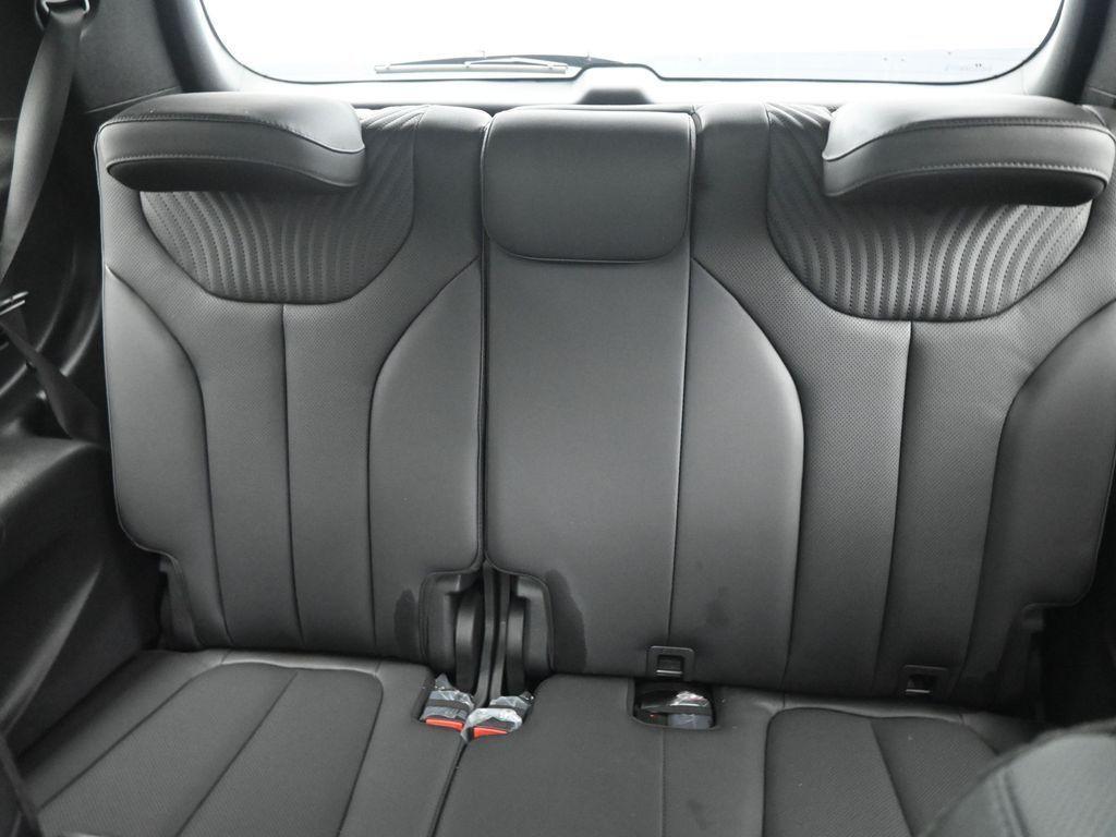 used 2025 Hyundai Palisade car, priced at $42,095