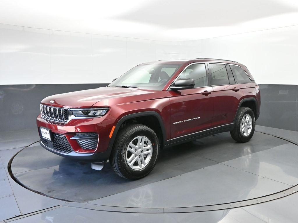 new 2025 Jeep Grand Cherokee car, priced at $38,571