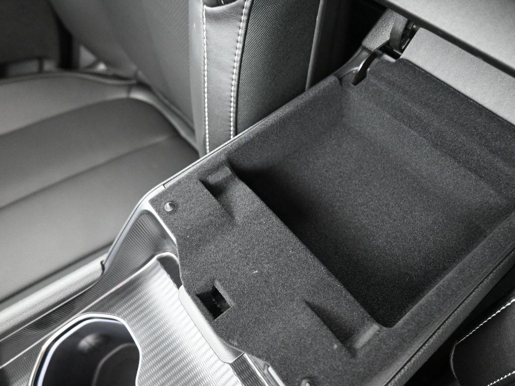 new 2025 Jeep Grand Cherokee car, priced at $40,389