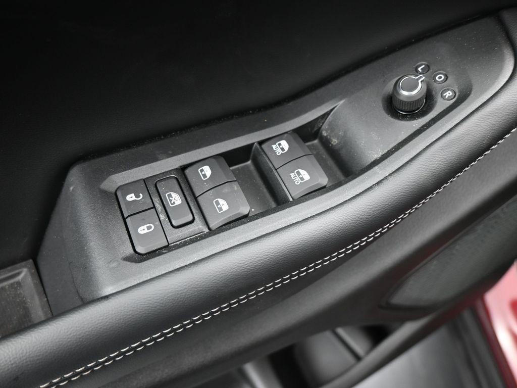 new 2026 Jeep Grand Cherokee car, priced at $40,860