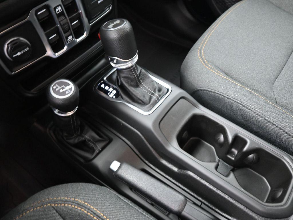 new 2025 Jeep Wrangler car, priced at $41,393