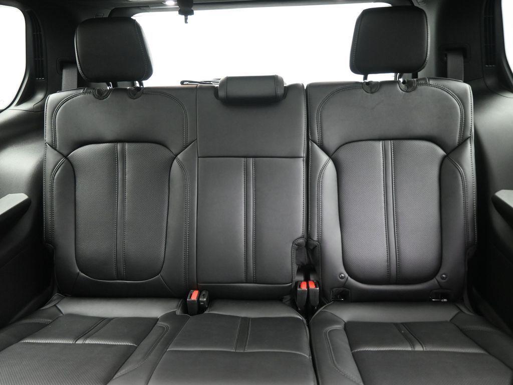 new 2026 Jeep Grand Wagoneer car, priced at $73,739