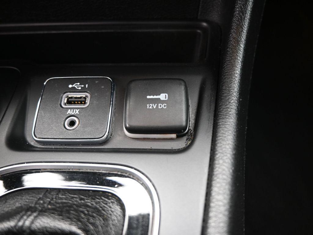 used 2019 Jeep Cherokee car, priced at $14,483