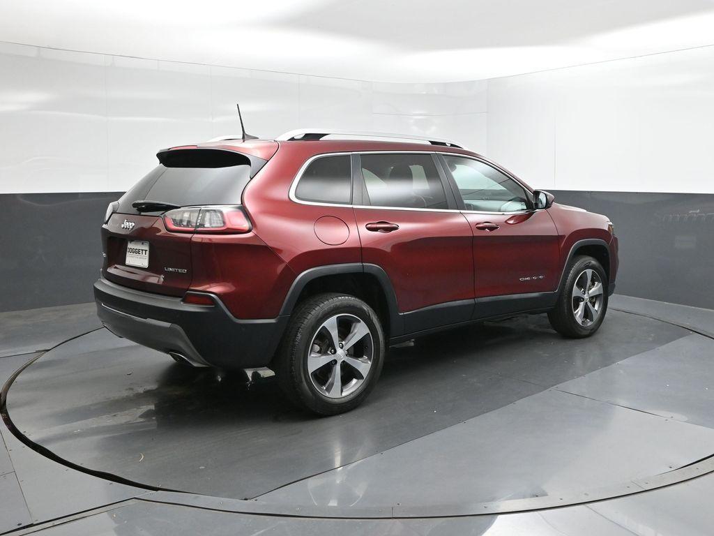 used 2019 Jeep Cherokee car, priced at $14,483