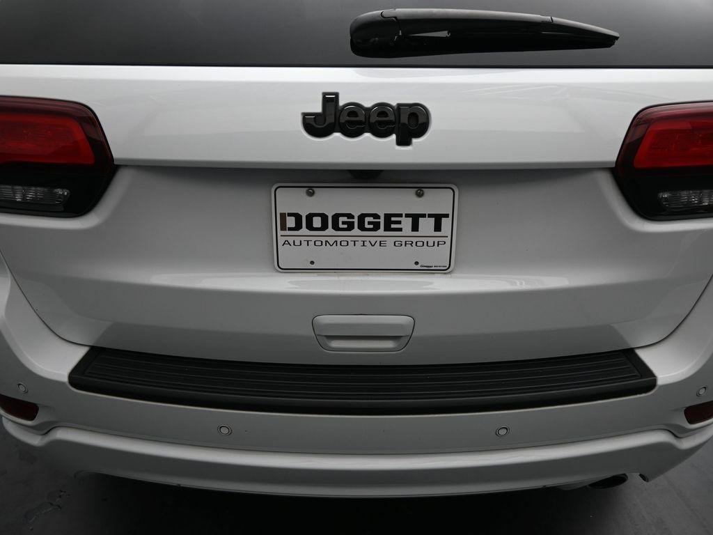 used 2021 Jeep Grand Cherokee car, priced at $19,661