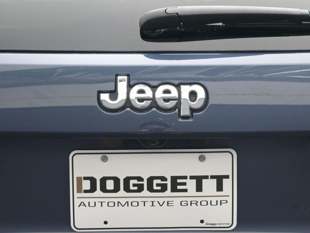 used 2021 Jeep Grand Cherokee car, priced at $24,987