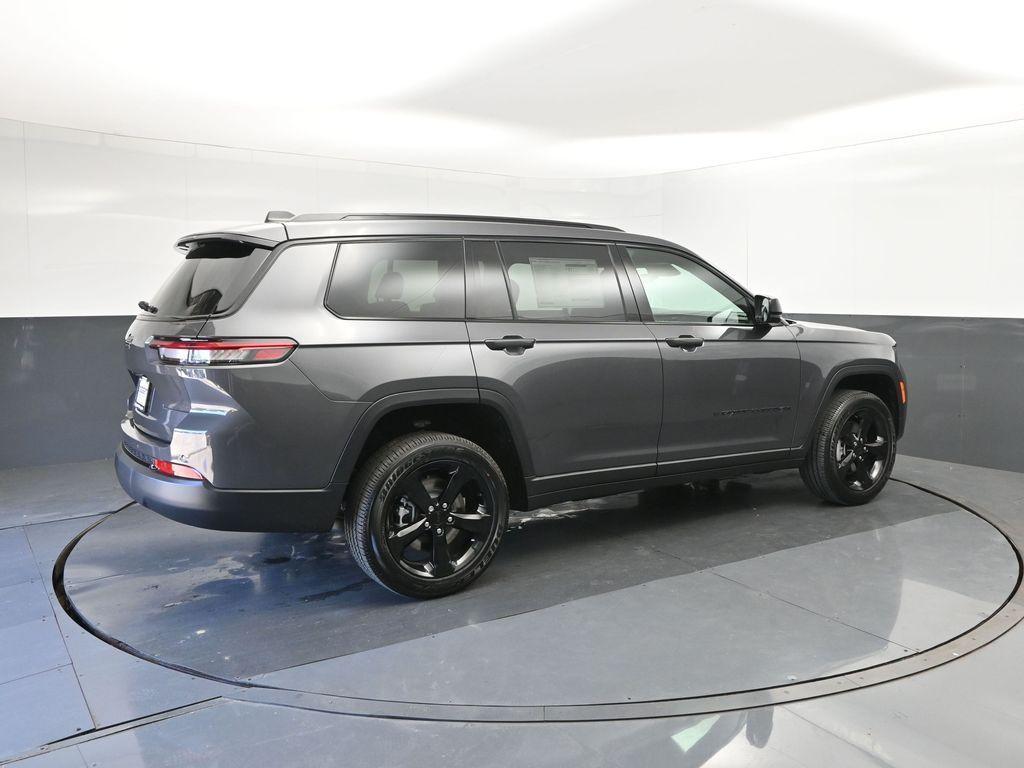 new 2025 Jeep Grand Cherokee L car, priced at $40,088