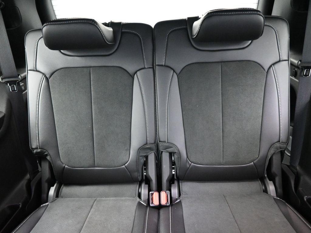 new 2025 Jeep Grand Cherokee L car, priced at $47,644