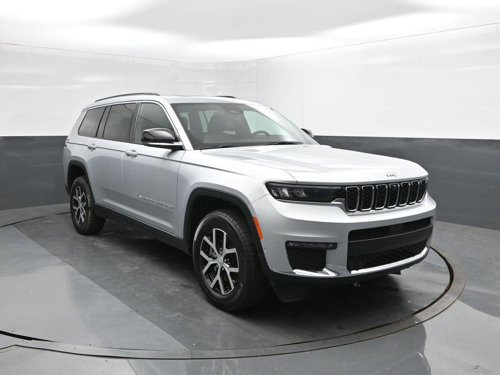 used 2024 Jeep Grand Cherokee L car, priced at $30,755